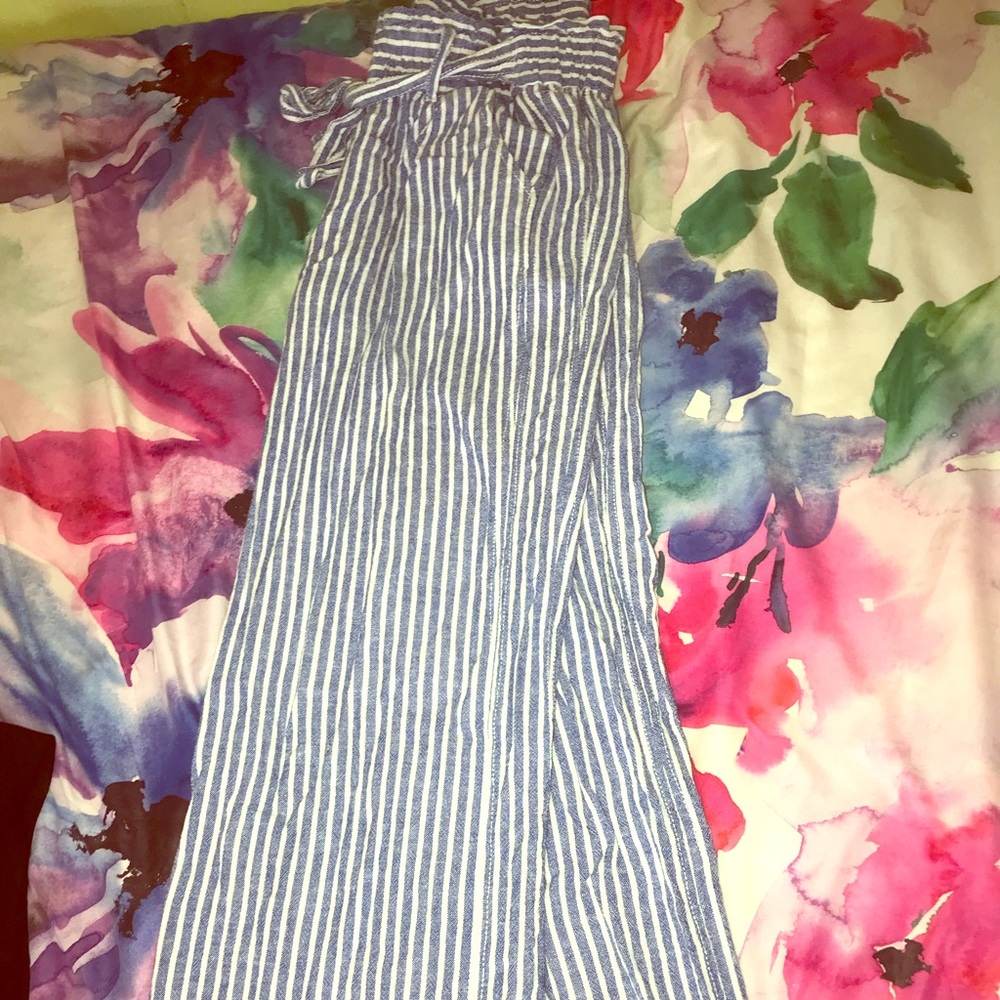 Beachy striped pants with belt